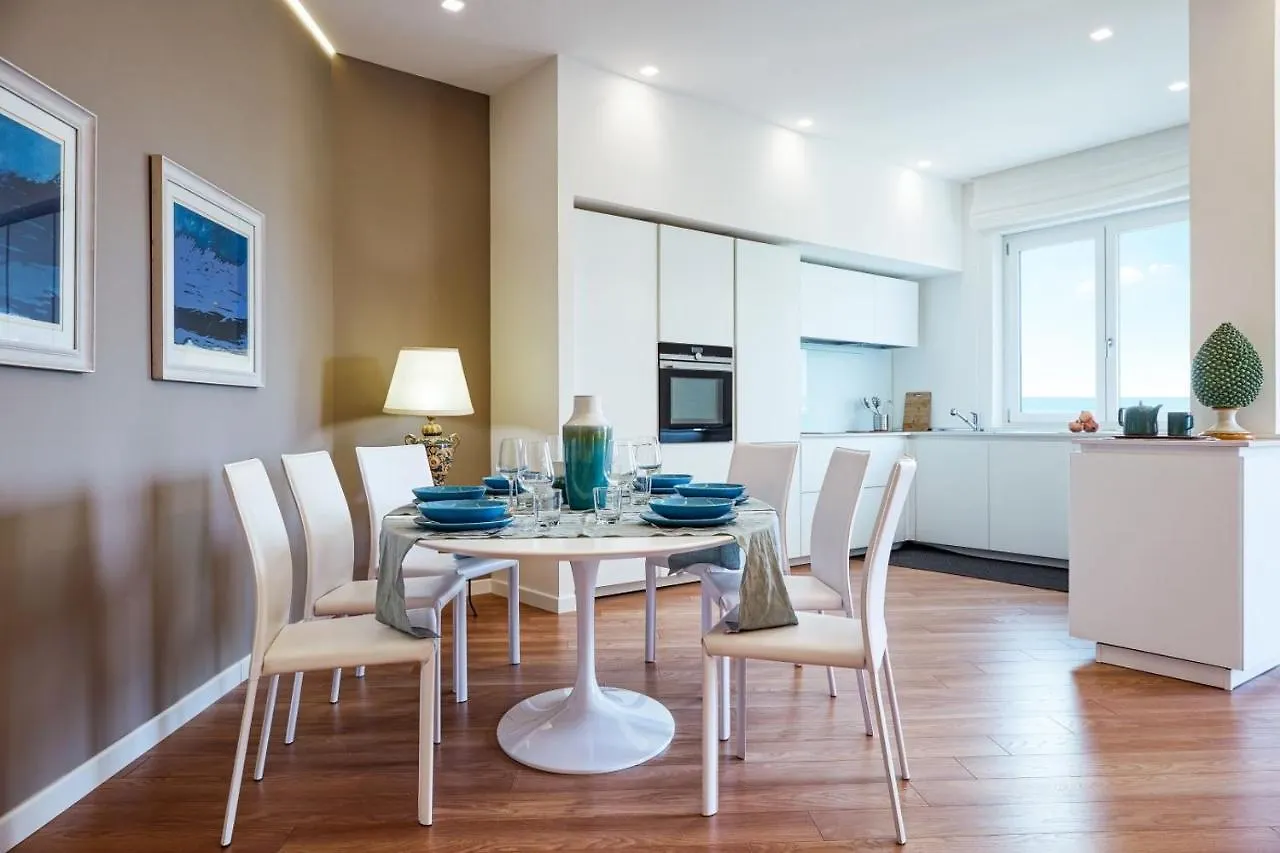 Stella Del Mare - Pietre Nere Promenade Hotel Pozzallo Guest house