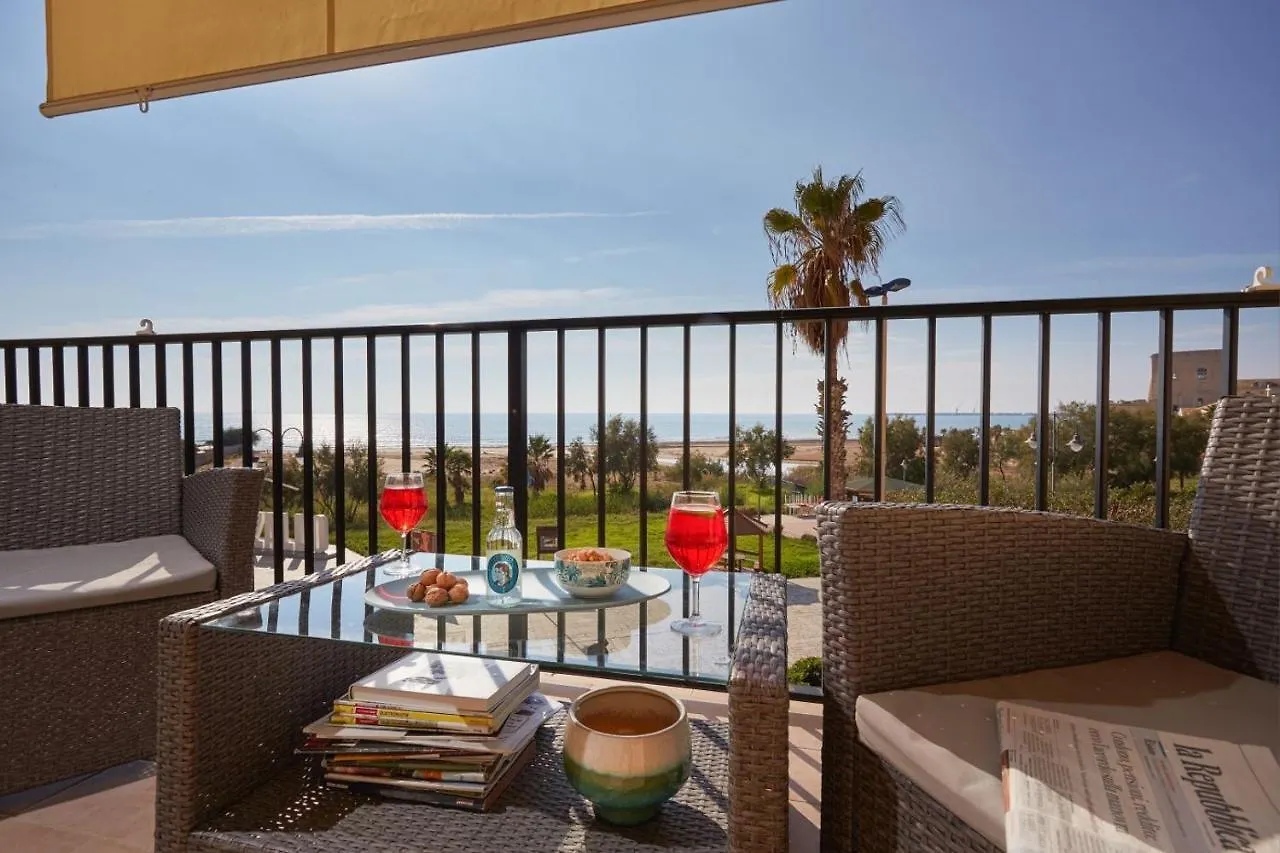 Stella Del Mare - Pietre Nere Promenade Hotel Pozzallo Guest house